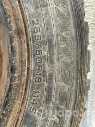 Llanta con neumático 18