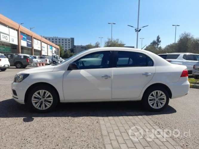 Volkswagen voyage 2021 como nuevo