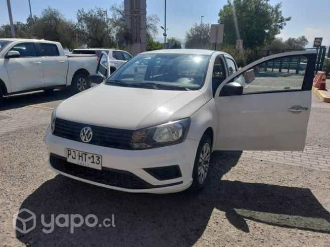 Volkswagen voyage 2021 como nuevo