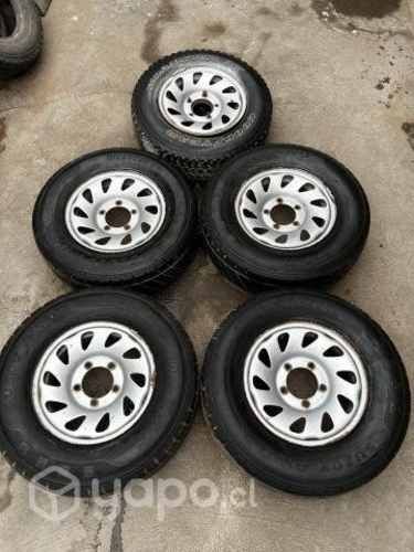 Neumáticos con llantas GrandVitara