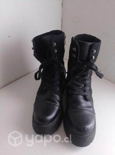 Botas de mujer de cuero cocidas