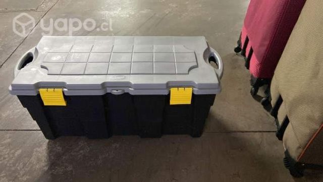 Caja contenedor de herramientas