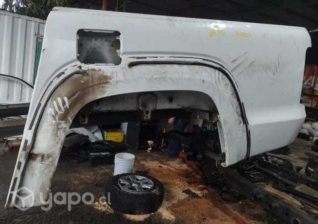 Costado Izquierdo Pick Up Volkswagen Amarok 2016