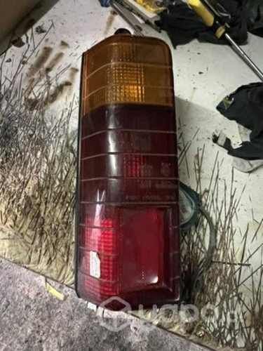 Foco trasero daihatsu hijet 84-95