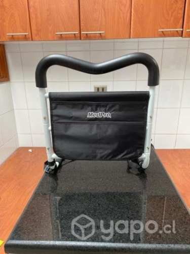 Baranda cama adulto mayor