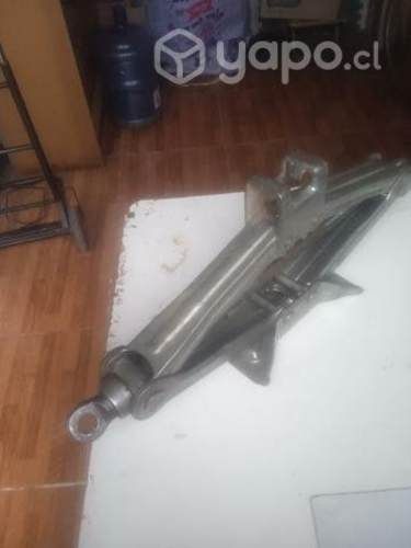 Gata de tijera como nueva