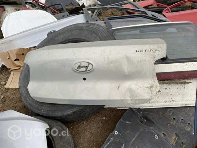Maleta Hyundai verna 2020