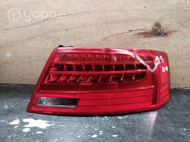 Foco Audi a Rh /mj01