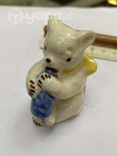 Antigua Cerámica Lota Chile oso coloreado c 1940