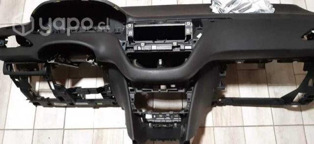 Tablero Peugeot 208