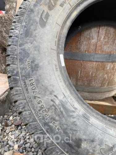 Neumatico 265/70 r17