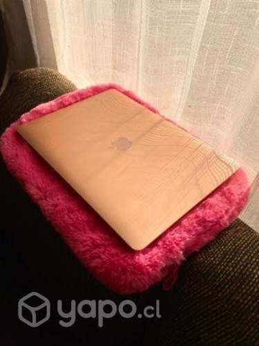 Macbook Air M1 2020 (no incluye cargador)