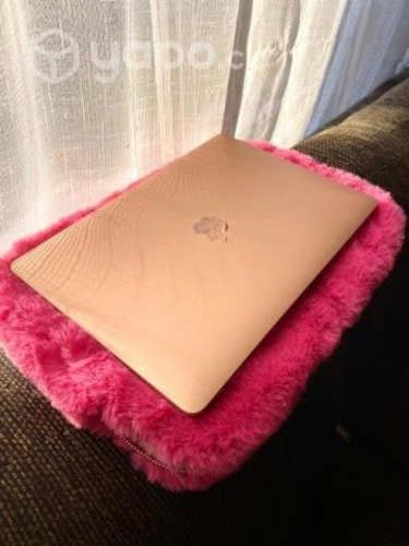 Macbook Air M1 2020 (no incluye cargador)