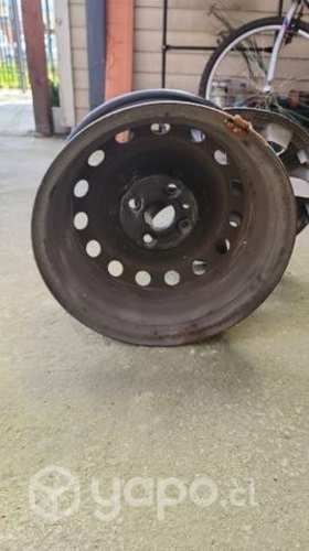 Llantas accent sedan