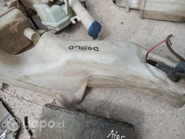 Fiat doblo deposito agua limpia parabrisas 2005