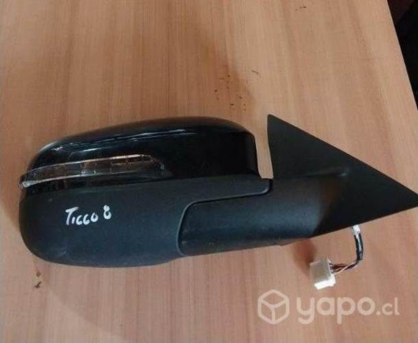 Retrovisor Derecho Chery Tiggo 8 sin vidrio