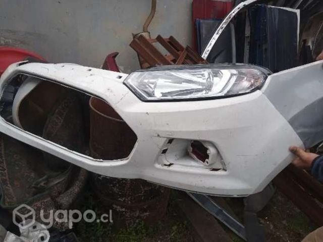 Parachoque y opticos Ford ecosport