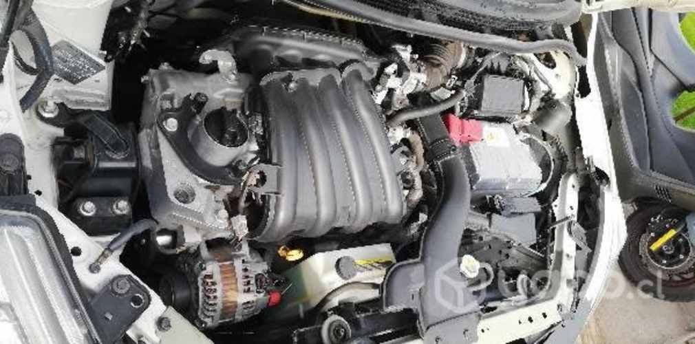 Motor Nissan Tiida en desarme