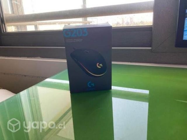 Logitech G203 black