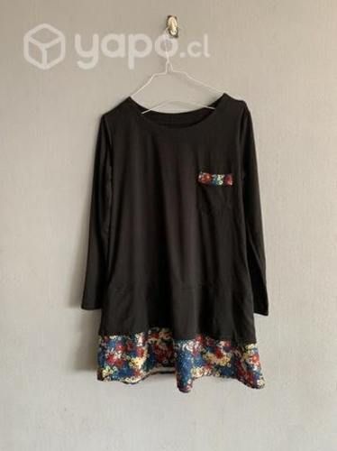 Polera/larga un básico en talla M.