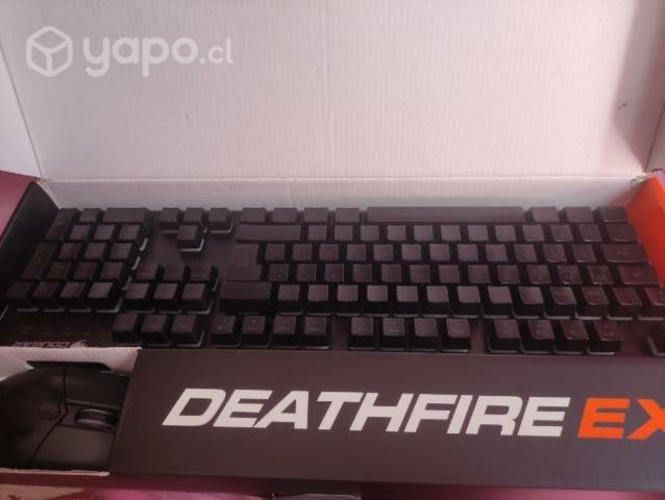 Teclado y mouse gamer