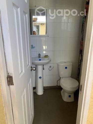 Pieza hombre sector residencial