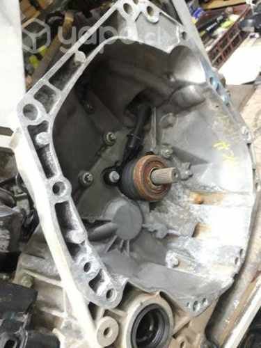 Caja mecánica Nissan March