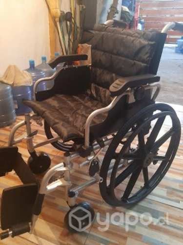 Silla nueva..no se alcanzo a usar