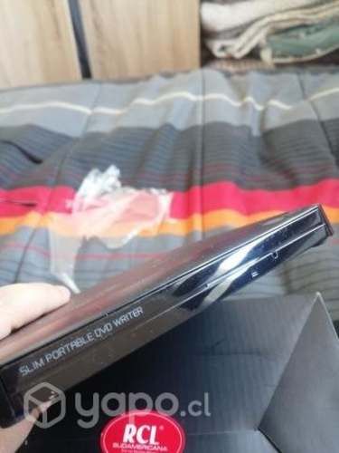 Lector CD Portátil.