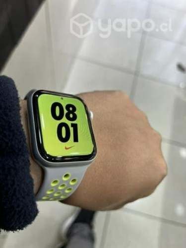 Apple Watch serie 6 44mm permuto
