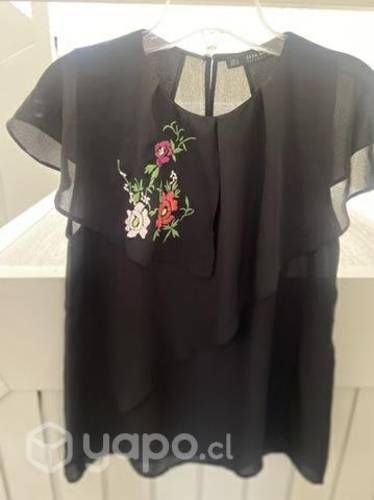 Blusas y poleras mujer