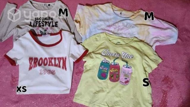 4 Poleras tallas entre XS y M