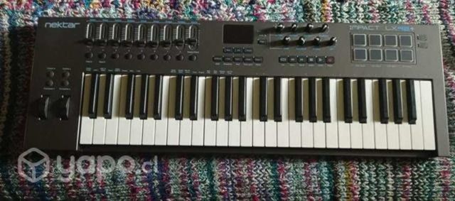 Controlador MIDI Nektar 49