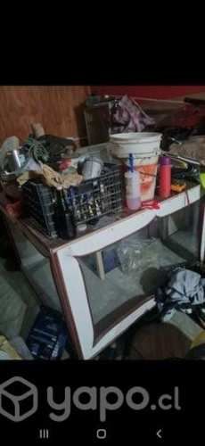 Vitrina con vidrio para negocio