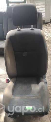 Juego Asientos (MBA011) Mazda BT50 4x4 2.2 Mec