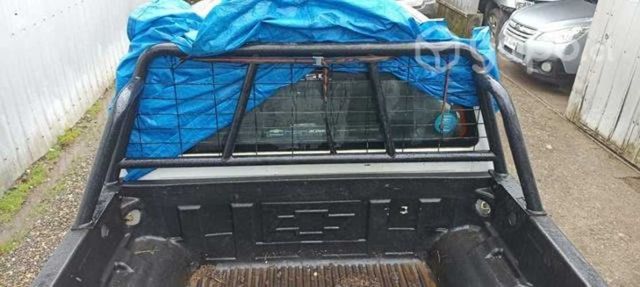 Barra antivuelco de fierro