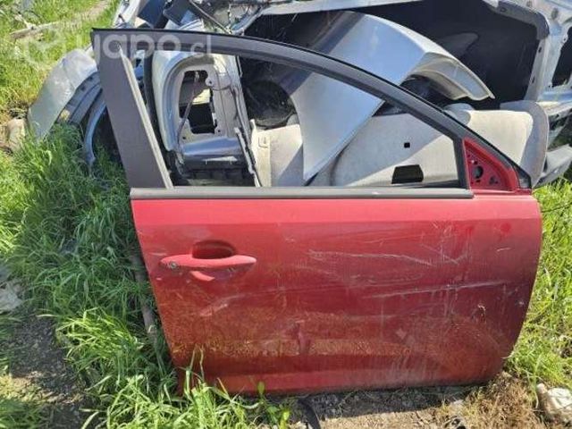 Puerta delantera rh kia sportage 2014