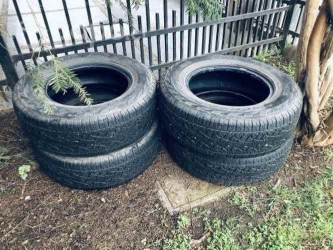 4 Neumáticos Pirelli Scorpion 265/65 R17