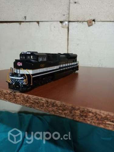 Locomotora eléctrica bachmann nueva