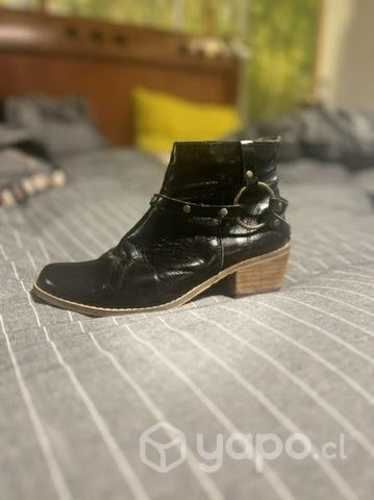 Botines de cuero