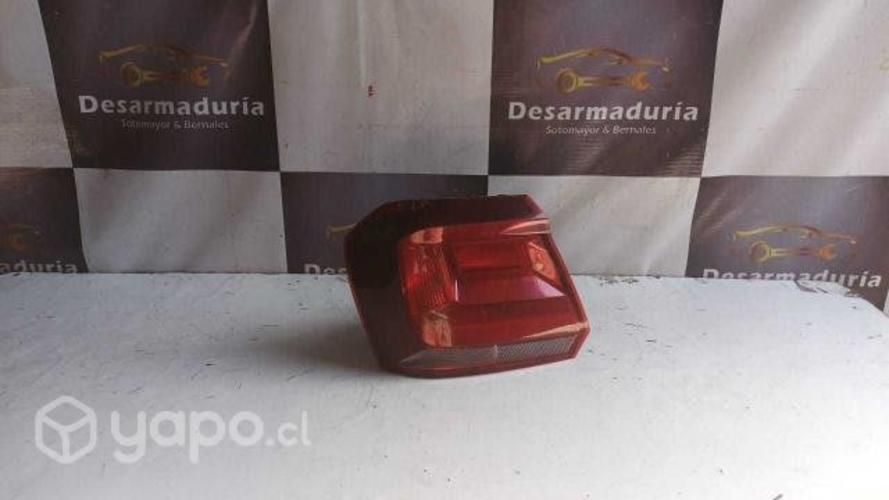 Foco trasero G7 G8 LH 1.4