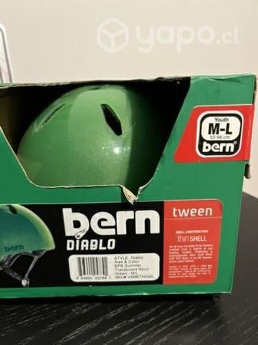 Casco Bern Diablo niño talla M-L
