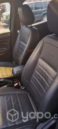 Se vende  FORD ECOSPORT  2020