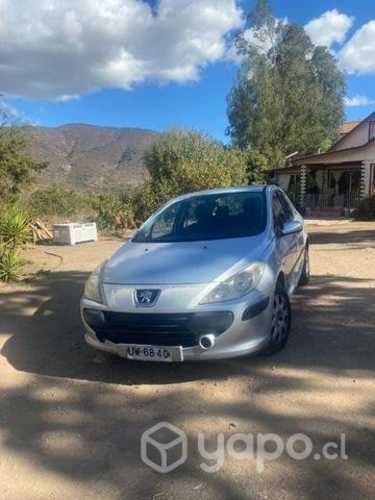 Se vende Peugeot 307 año 2007