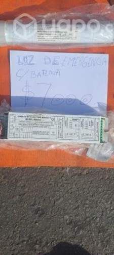 Sistema luz emergencia con batería e inversor