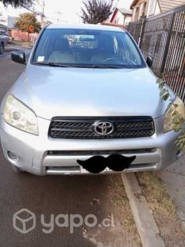 Vendo Toyota Rav4 año2006, 2.4 full, transferible