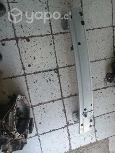 Refuerzo de parachoque delant.Nissan qashqai 2020