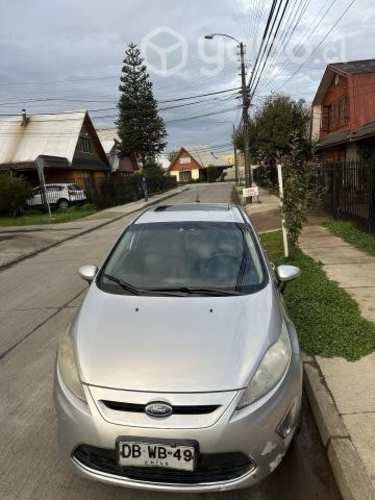 Se vende Ford fiesta 1.6 full 2011