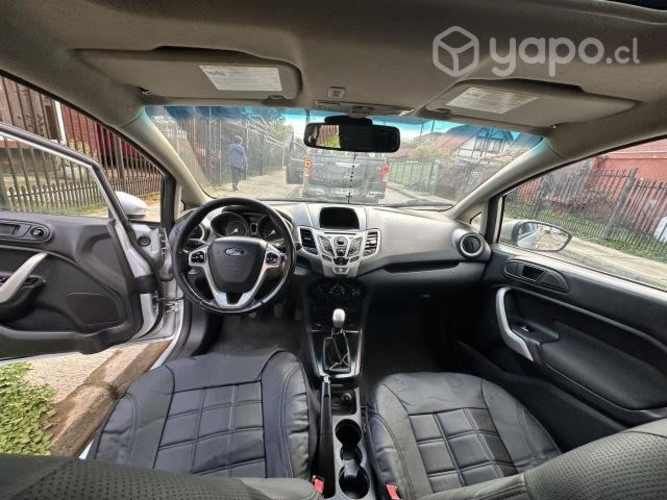 Se vende Ford fiesta 1.6 full 2011