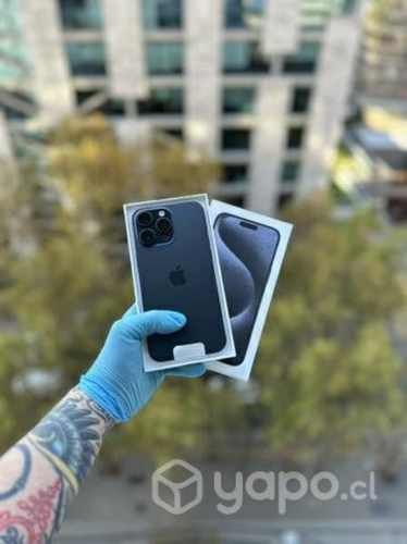 IPhone 15 Pro Max nuevo open box